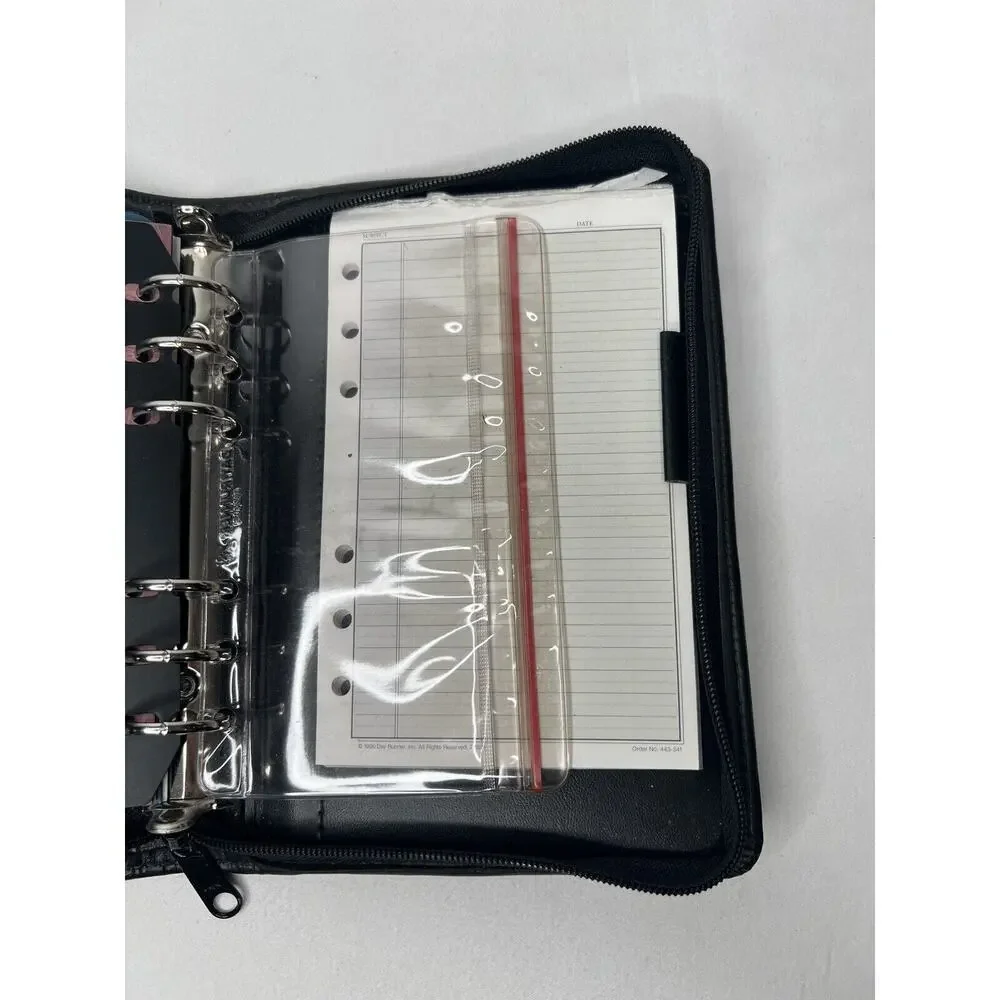 Vintage 2005 Day Runner Black Personal Organizer System 6 Ring Binder Zip